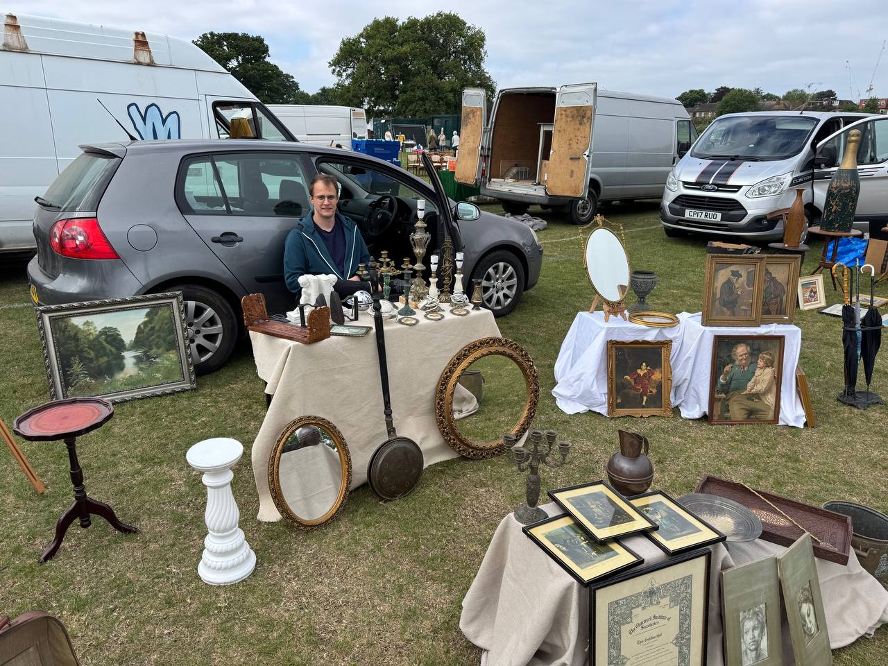Oleksandr Prudnikov selling vintage stock at Wimbledon area vintage market UK